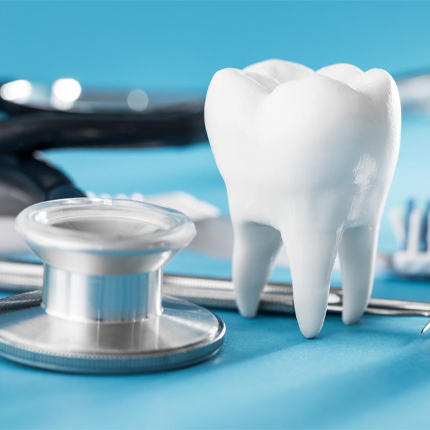 ایمپلنت دندان